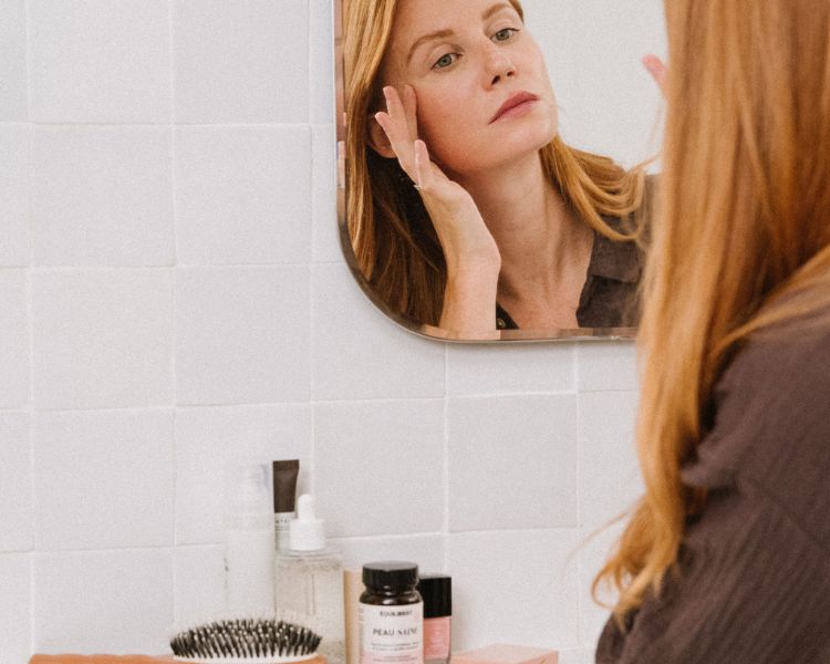 Acné hormonale : comprendre, identifier et agir durablement